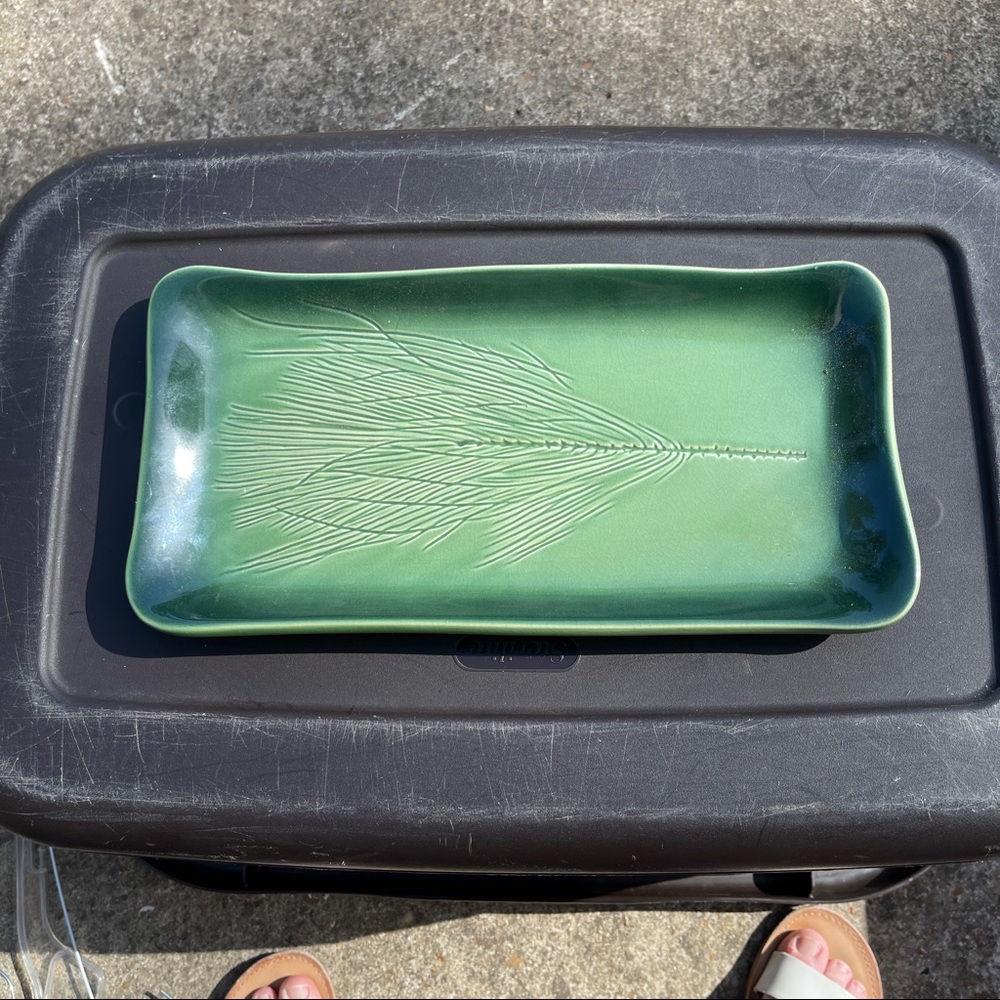 Green relish dish with markings